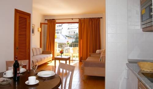 Imagen general del Apartamentos Playa Marina. Foto 8