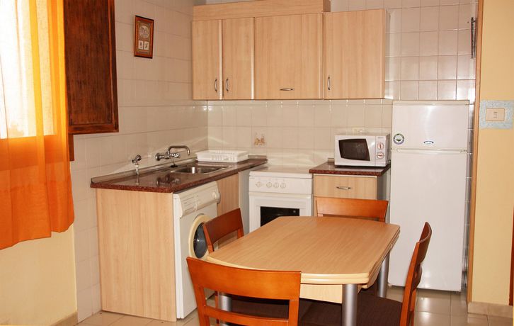 Imagen de la habitación del Apartamentos Playa Romana 3000. Foto 2