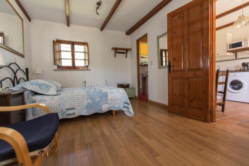 Imagen de la habitación del Apartamentos Playa del Canal. Foto 9