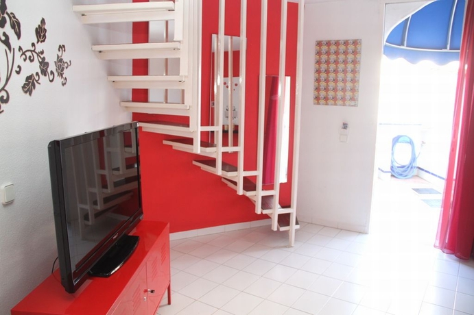 Imagen general del Apartamentos Playaflor Chill Out Resort, A 50 Mtrs De La Playa. Foto 6