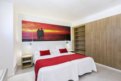 Imagen de la habitación del Apartamentos Playas Cas Saboners. Foto 15