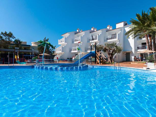 Imagen general del Apartamentos Playas Cas Saboners. Foto 7