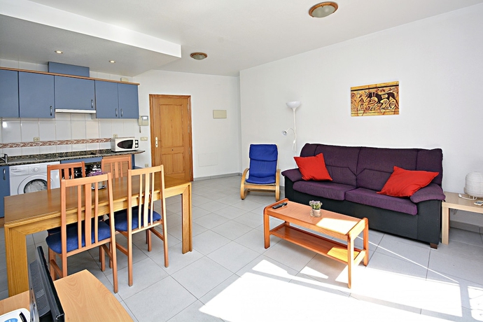 Imagen de la habitación del Apartamentos Plaza, Alicante. Foto 9