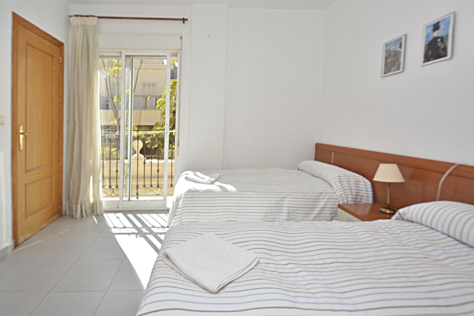 Imagen de la habitación del Apartamentos Plaza, Alicante. Foto 10