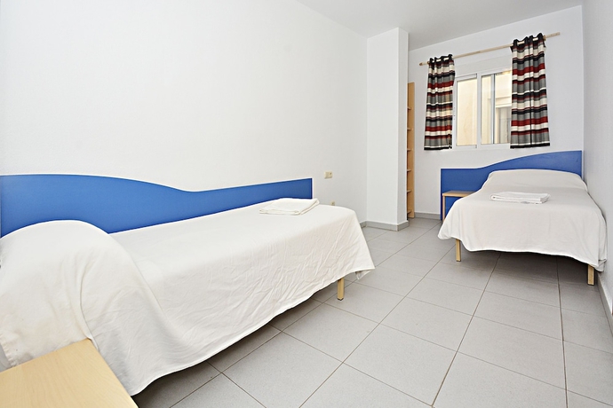 Imagen de la habitación del Apartamentos Plaza, Alicante. Foto 16
