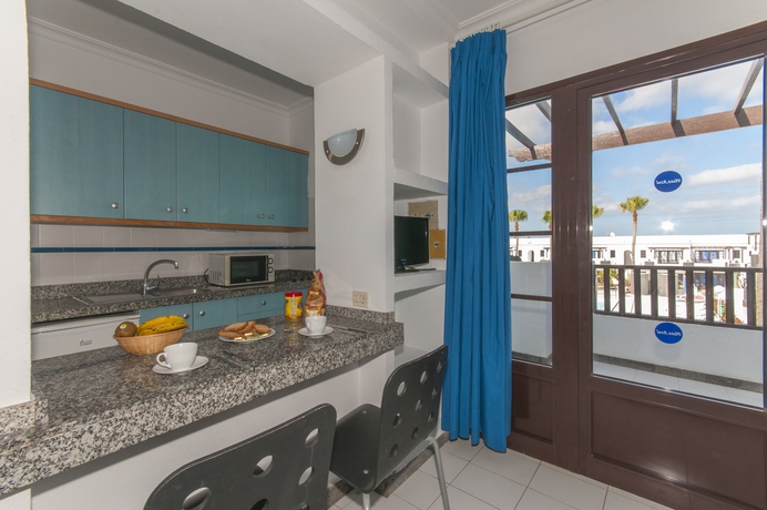 Imagen de la habitación del Apartamentos Plaza Azul. Foto 4