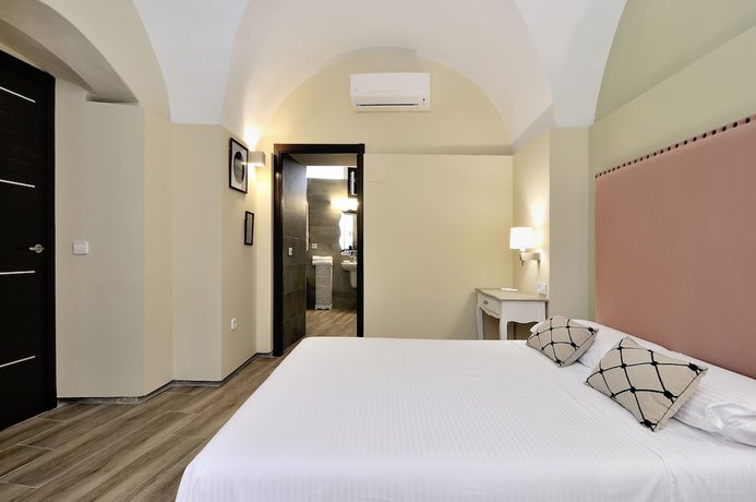 Imagen de la habitación del Apartamentos Plaza Sandra. Foto 10