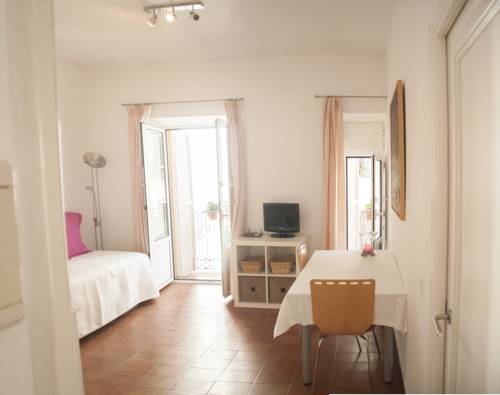 Imagen de la habitación del Apartamentos Plaza Santa Cruz, Zona Catedral Sevilla. Foto 2