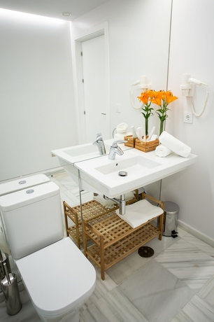 Imagen de la habitación del Apartamentos Plazuela del Carbón Suites. Foto 4