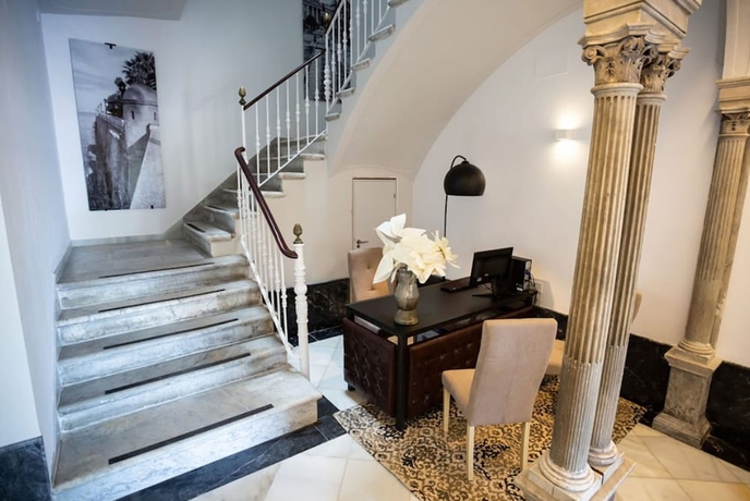 Imagen de los interiores del Apartamentos Plazuela del Carbón Suites. Foto 19