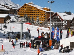 Imagen de los exteriores del Apartamentos Plein Soleil - A. Saulire. Foto 4