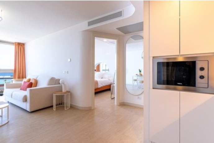 Imagen general del Apartamentos Plus Fariones Habitat. Foto 6