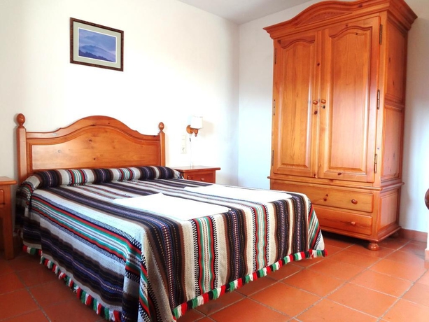 Imagen de la habitación del Apartamentos Poqueira, Capileira ( Alpujarra ). Foto 4