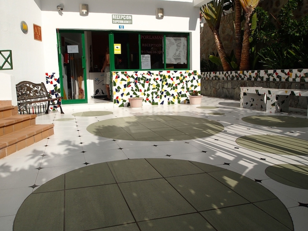 Imagen de los interiores del Apartamentos Porlamar. Foto 11