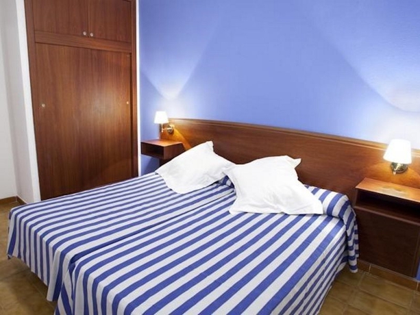 Imagen general del Apartamentos Port Eugeni, Cambrils. Foto 7