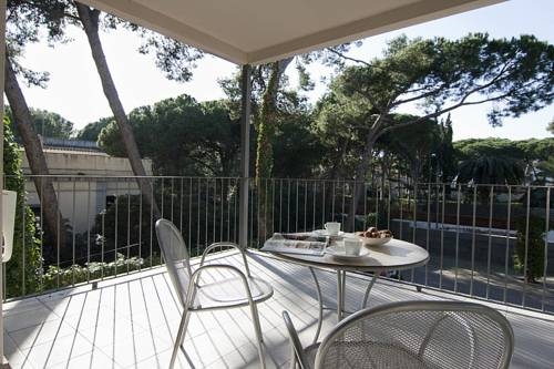 Imagen general del Apartamentos Porta Coeli. Foto 15