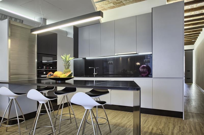 Imagen general del Apartamentos Portaferrissa. Foto 10