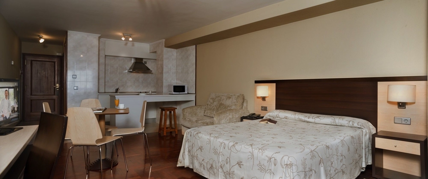 Imagen de la habitación del Apartamentos Portazgo. Foto 14