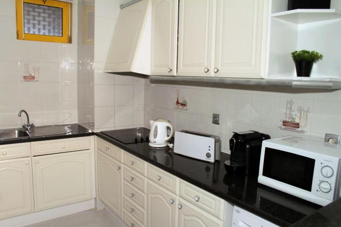 Imagen de la habitación del Apartamentos Portimão by Atlantichotels. Foto 6