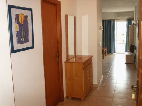 Imagen general del Apartamentos Portinatx. Foto 4