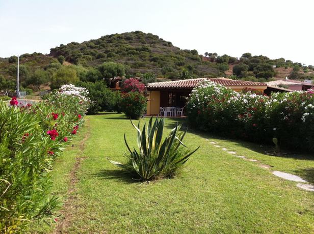 Imagen de los exteriores del Apartamentos Porto Ottiolu Resort. Foto 19