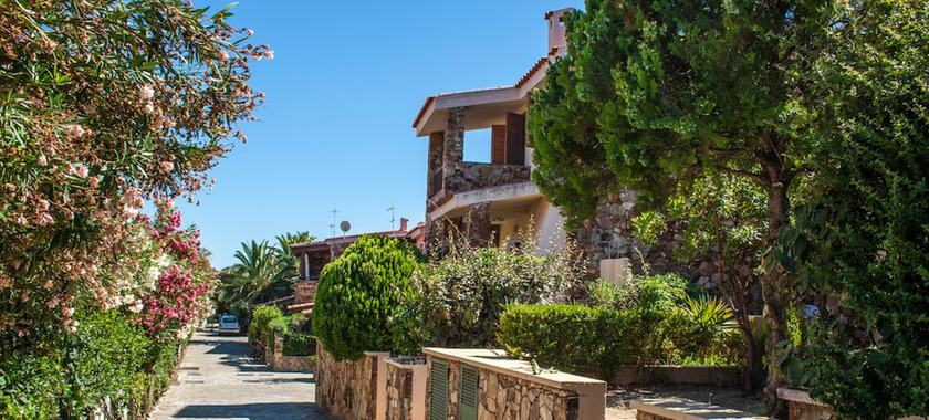 Imagen general del Apartamentos Porto Ottiolu Resort. Foto 4