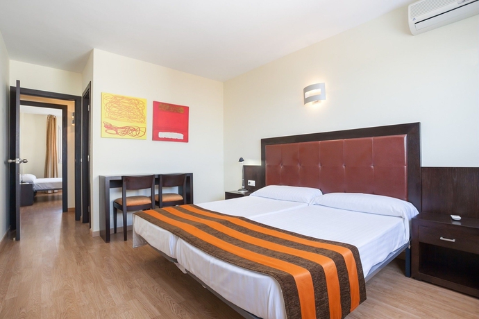 Imagen de la habitación del Apartamentos Portomar Apartments. Foto 7