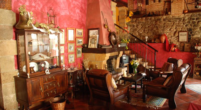 Imagen de los interiores del Apartamentos Posada Rural Fontibre. Foto 8