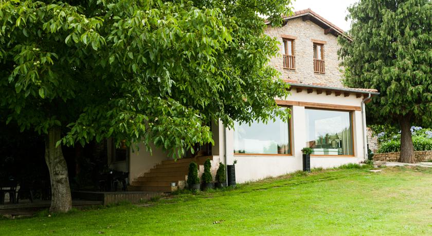 Imagen general del Apartamentos Posada Sotobosque. Foto 2