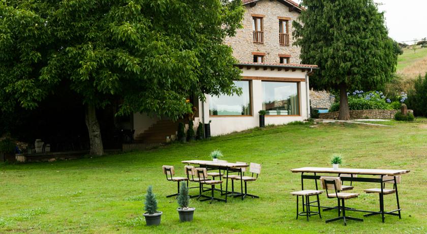 Imagen general del Apartamentos Posada Sotobosque. Foto 8