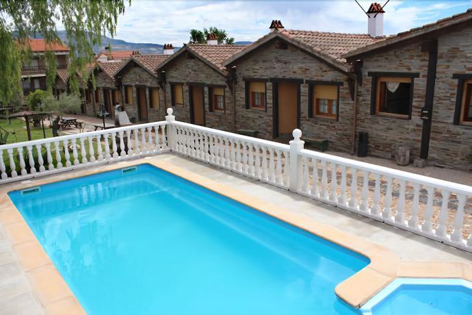 Imagen general del Apartamentos Posadas De Granadilla, Cáceres Provincia. Foto 1