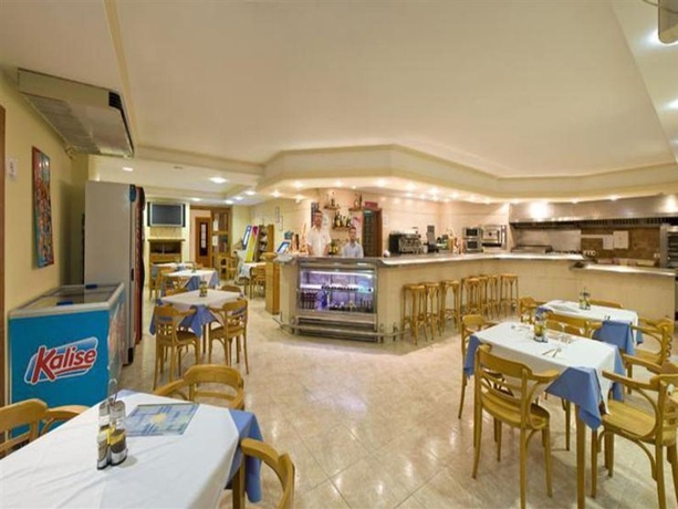 Imagen general del Apartamentos Poseidon II. Foto 3