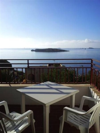 Imagen general del Apartamentos Poseidon II. Foto 5