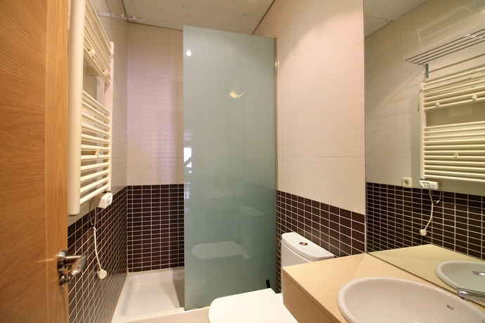 Imagen de la habitación del Apartamentos Prado, Barrio de las Letras. Foto 4