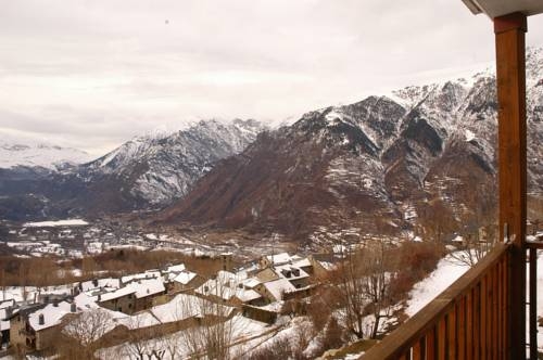 Imagen general del Apartamentos Prados de Velarta. Foto 11