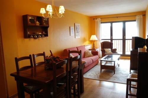 Imagen general del Apartamentos Prados de Velarta. Foto 12