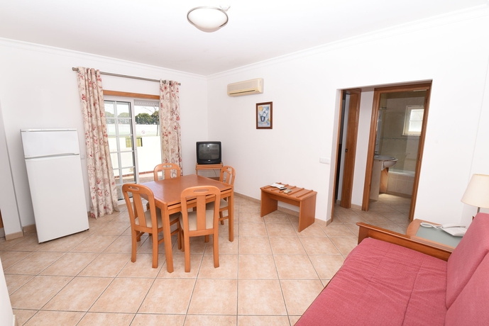 Imagen de la habitación del Apartamentos Praia Da Lota Resort, Manta Rota. Foto 3
