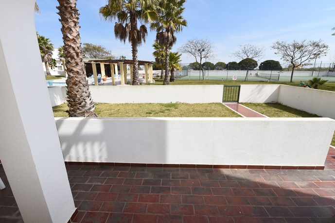 Imagen de los exteriores del Apartamentos Praia Da Lota Resort, Manta Rota. Foto 10