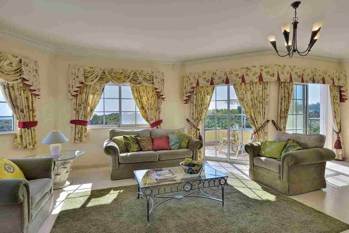 Imagen general del Apartamentos Presa de Moura. Foto 10