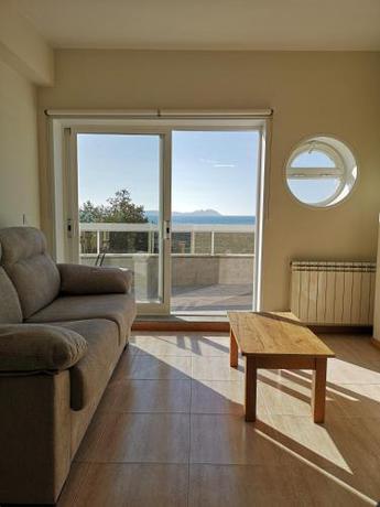 Imagen general del Apartamentos Primera Linea de Playa Samil Costa con Garaje Incluido. Foto 3