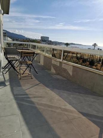 Imagen general del Apartamentos Primera Linea de Playa Samil Costa con Garaje Incluido. Foto 4