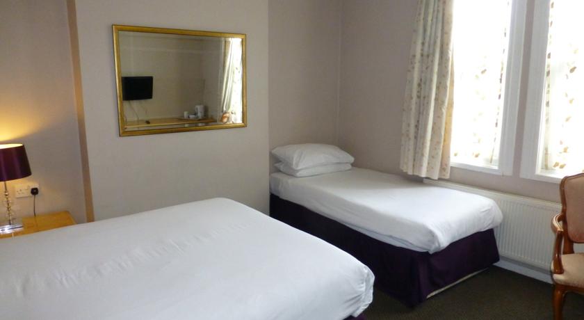 Imagen general del Apartamentos Prince Hotel. Foto 4