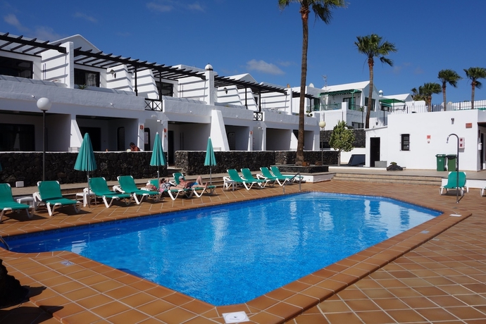 Imagen de la piscina del Apartamentos Princesa Ico. Foto 14