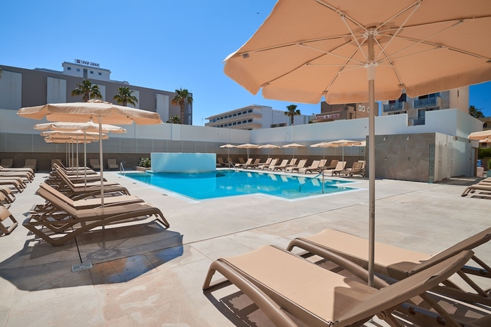 Imagen de la habitación del Apartamentos Protur Atalaya. Foto 13