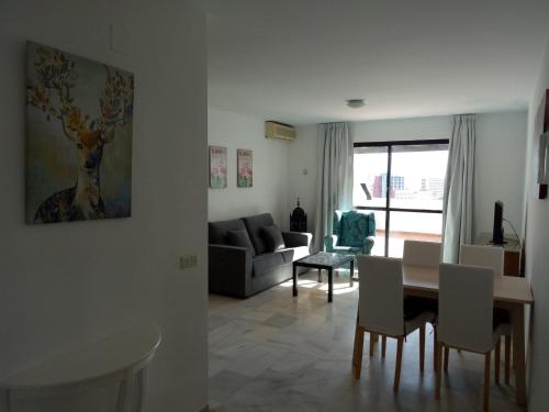 Imagen general del Apartamentos Pueblo Evita Hill. Foto 11