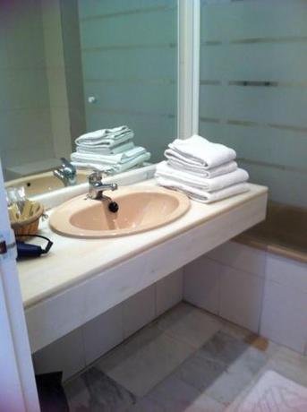 Imagen general del Apartamentos Pueblo Evita Hill. Foto 16