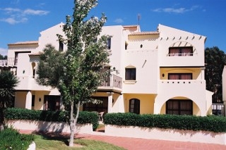 Imagen general del Apartamentos Pueblo Italia. Foto 1