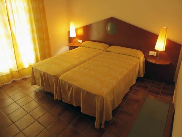 Imagen general del Apartamentos Pueblo Menorquin. Foto 3