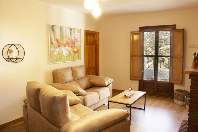 Imagen de la habitación del Apartamentos Puerta Bubión. Foto 9