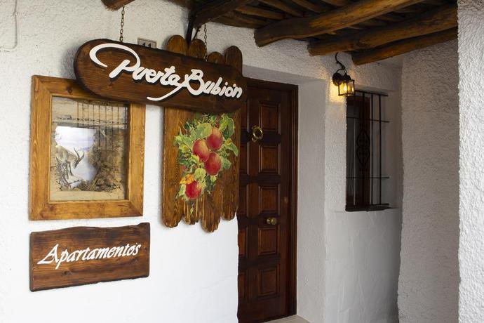 Imagen de la habitación del Apartamentos Puerta Bubión. Foto 10